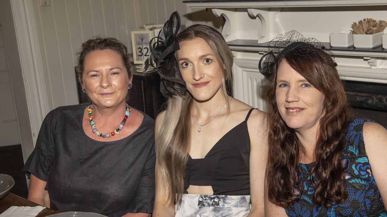 (from left) Leonie McLennan, Bree Shelley and Donna Fisher. The Chronicle Toowoomba Hospital Foundation Melbourne Cup at Urban Grounds Cafe raising funds for One Wish, One Cure for Type 1 Diabetes. Tuesday, November 1, 2022. Picture: Nev Madsen.