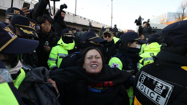 3000 police have reportedly gathered. Picture: Chung Sung-Jun/Getty Images