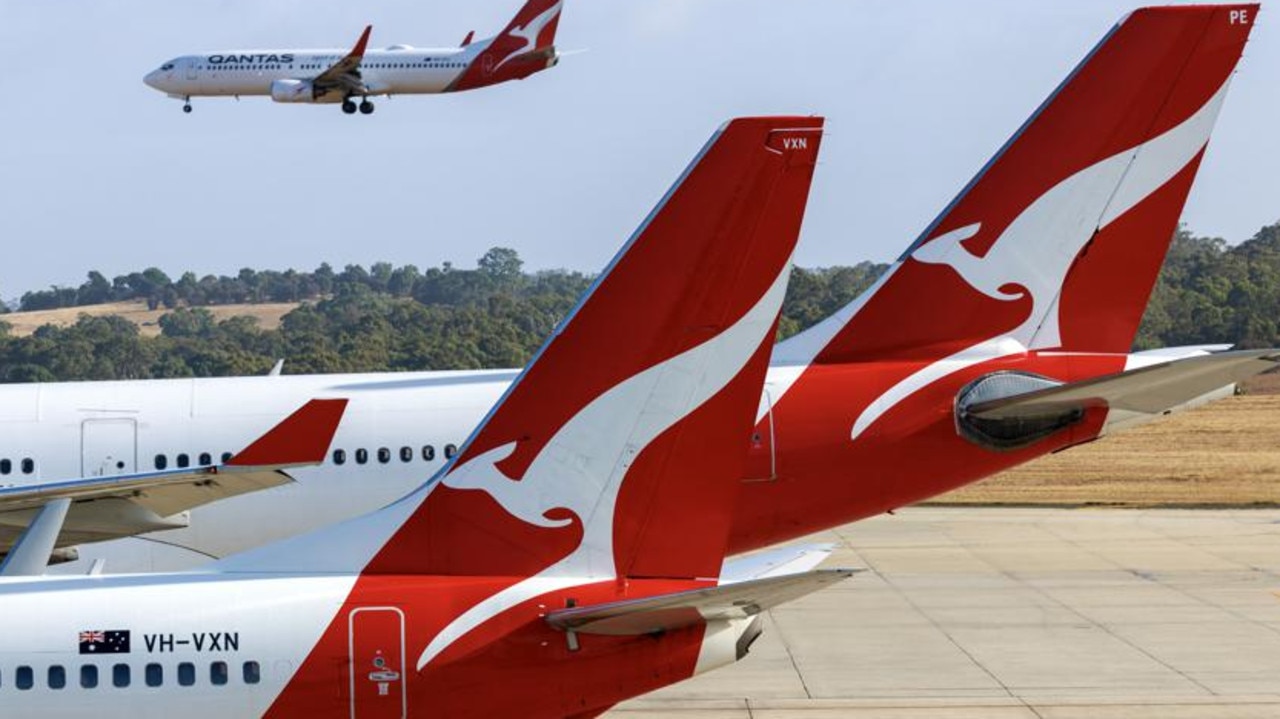 Qantas slashes fares in $109 flight sale