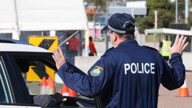 Police have handed out more fines for Covid breaches. Picture: NCA NewsWire/Peter Lorimer.