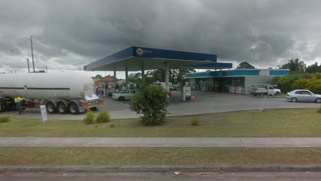 The Metro service station at the corner of Scenic Drive and the Pacific Highway. Picture: Google