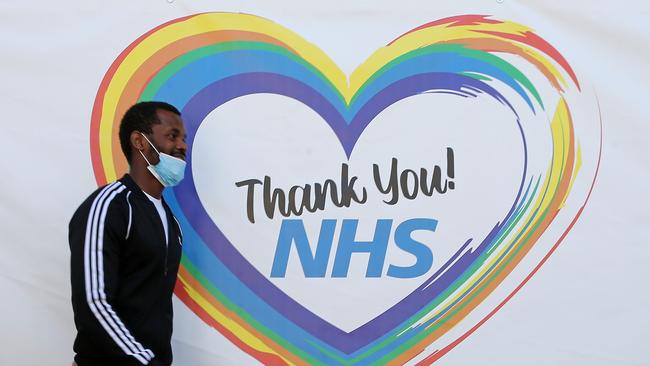 A trans charity has been advising the NHS on children with questions on their gender and doctors who refused to refer them.