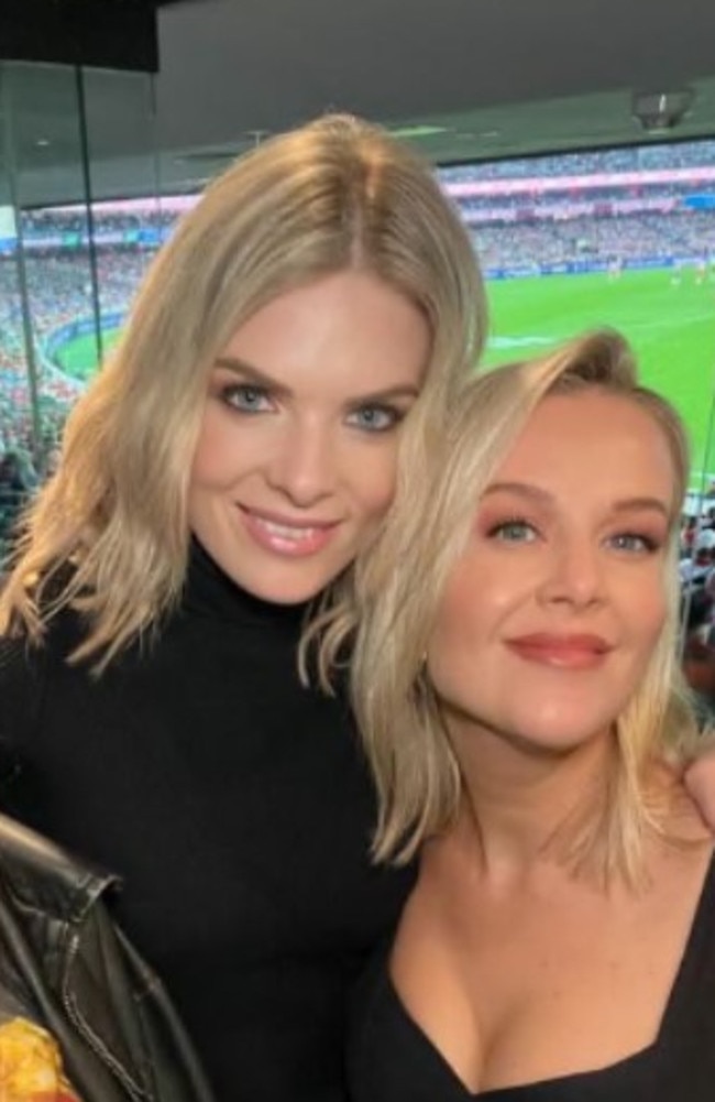 Jana (far right) is seen having the time of her life at the footy with Erin Molan (right). Picture: Instagram
