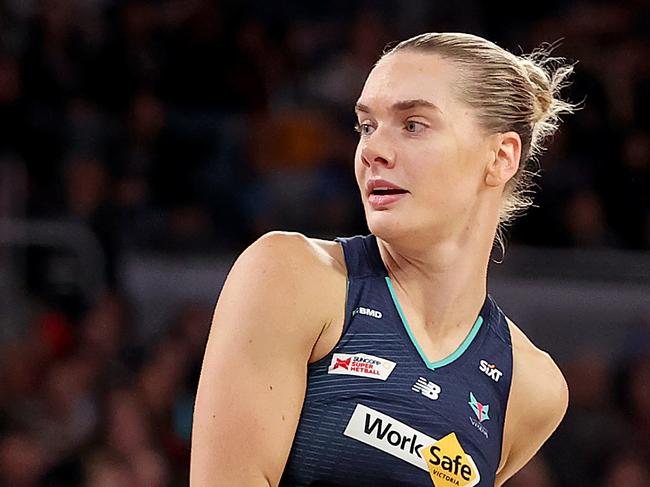 Goal attack Kiera Austin in action for the Melbourne Vixens. Picture: Getty