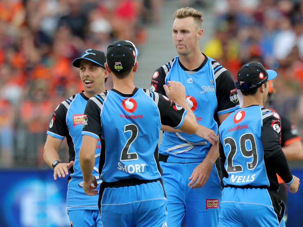 Big Bash Live Scores: Sydney Thunder Vs Adelaide Strikers, BBL08, Video ...