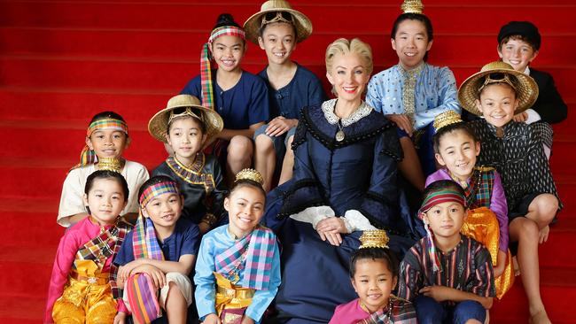 Lisa McCune with all the kids from the cast of The King And I. Picture: Bob Barker.