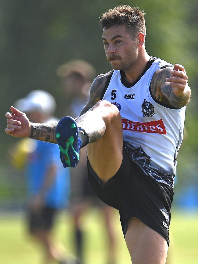 The news isn’t as good for injured Pie Jamie Elliott. Picture: AAP