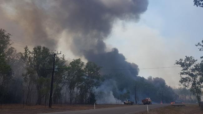 A bushfire in underway in Girraween. Picture: Che Chorley