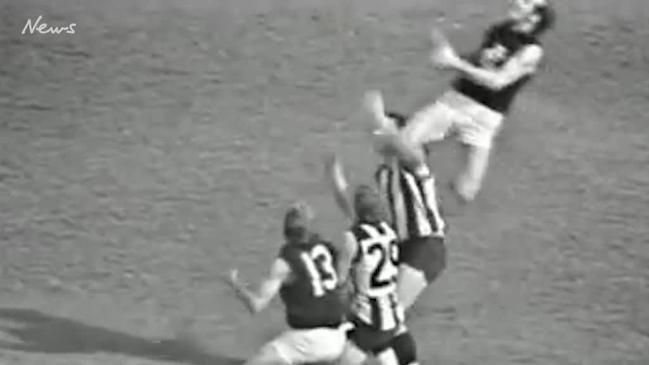 Alex "Jezza" Jesaulenko's famous mark in the 1970 AFL Grand Final