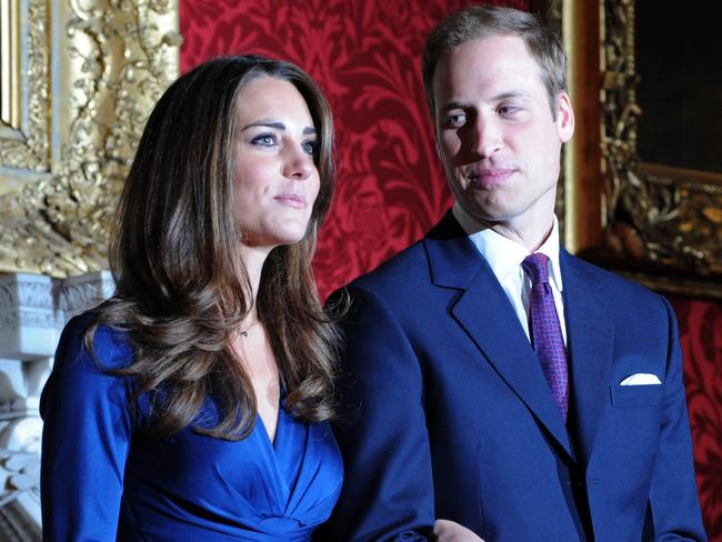 Britain's Prince William and his fiancee Kate Middleton pose for photographers during a photocall to mark their engagement, in the State Rooms of St James's Palace, central London on 16 Nov 2010. Britain's Prince William has given his fiancee Kate Middleton the engagement ring that belonged to his late mother Diana, Princess of Wales, Clarence House said Tuesday. The blue sapphire and diamond ring was given to Diana by William's father, Prince Charles, when they became engaged in February 1981. Charles and Diana divorced in 1996 and she was killed in a car crash in Paris the following year. AFP PHOTO / BEN STANSALL