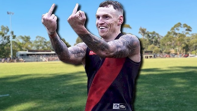 Mitch Robinson flipping the bird to the crowd against Macleod.