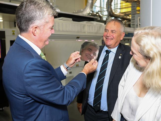 Minister Steve Whan and University of Newcastle VC Alex Zelinsky tour UNSW’s School of Photovoltaic and Renewable Energy Engineering. Picture: Dylan Coker / Daily Telegraph