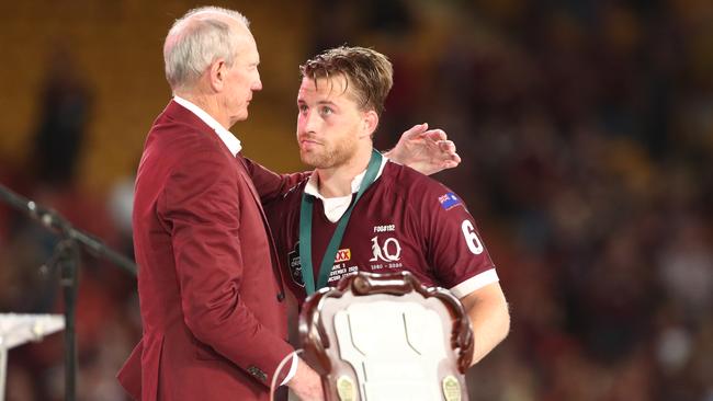 Wayne Bennett congratulates Cameron Munster. Credit: NRL Images.