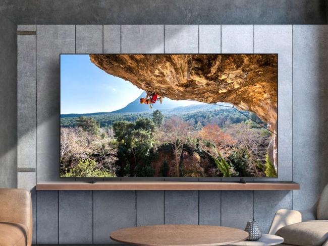 Samsung 98” DU9000 4K Crystal UHD Smart TV 24. Picture: Samsung