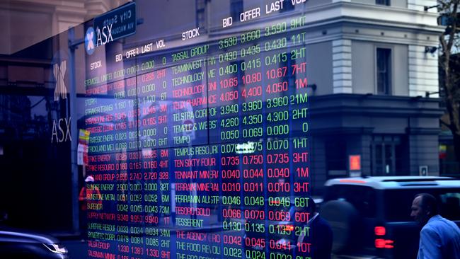 The Australian sharemarket fell for the fifth straight session on the latest reporting season results. Picture: NewsWire / Jeremy Piper