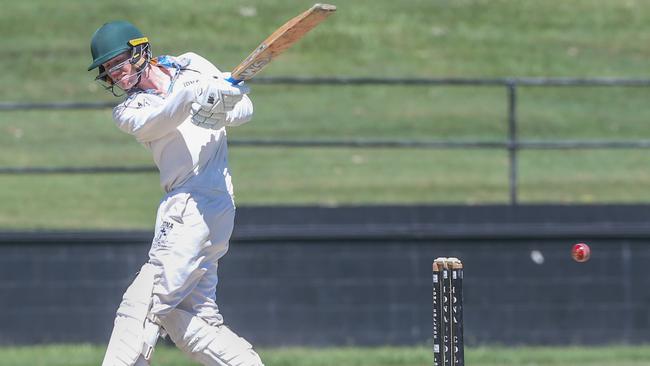 Iona hit out in the round 5 clash. Photography by Stephen Archer