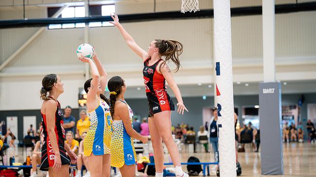 ACU Brisbane North Cougars player Yasmin Mayall. Photo credit: KWP Studios.