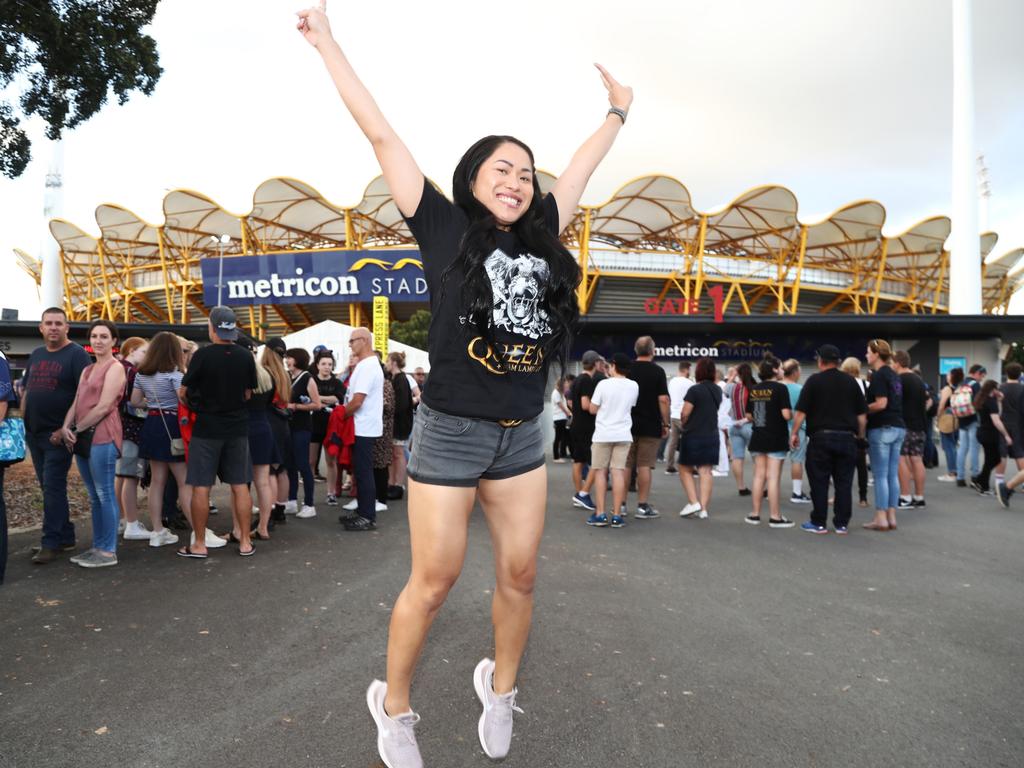 Nina Lee from Pacific Pines arrives at Metricon Stadium to see Queen Live. Photograph: Jason O'Brien.