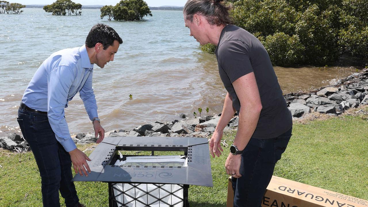 David Crisafulli with Ocean Protect head engineer Brad Dalrymple at Redland Bay. Picture: Liam Kidston.