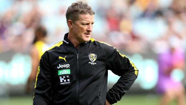 Damien Hardwick coach of the Tigers ahead of the Round 7 AFL match between the Richmond Tigers and the Fremantle Dockers at the MCG in Melbourne, Sunday, May 6, 2018. (AAP Image/Hamish Blair) NO ARCHIVING, EDITORIAL USE ONLY