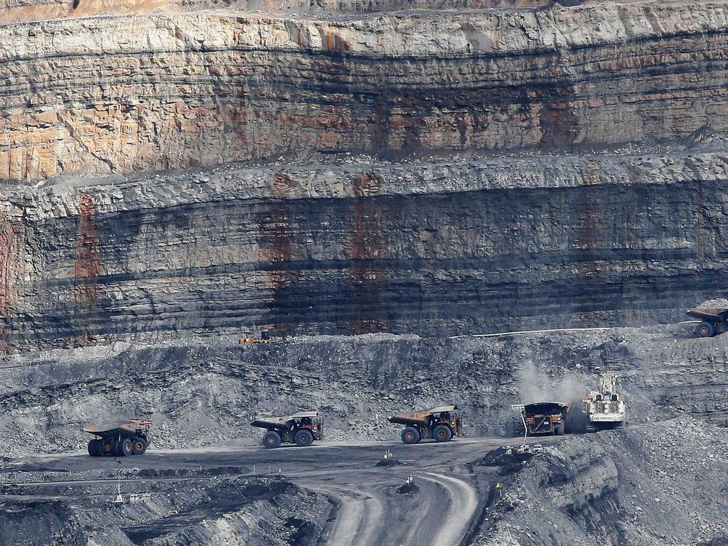 Bluebell Capital Partners urges Glencore to carve off coal and grain  businesses