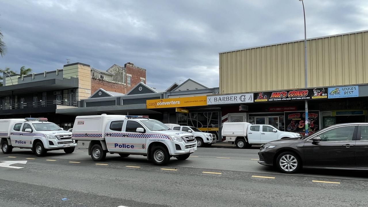 A man is in police custody after a stabbing incident at Gecko’s Rest on Sydney St. Picture: Janessa Ekert