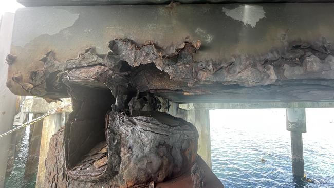 The support structure for the stepped landing at the elbow of the Green Island jetty is in urgent need of repair, Far North MP Michael Healy says.