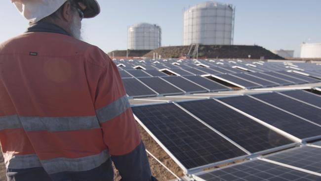 The CSIRO report found the costs to produce solar thermal and large-scale solar PV fell significantly over the year to June 30.