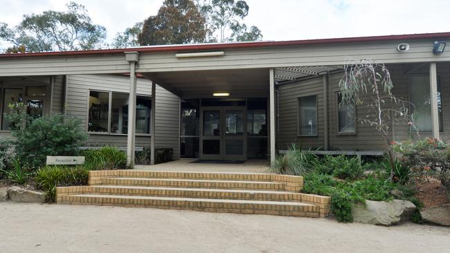 Woodleigh School says it will have to raise fees if teachers pursue a pay rise.