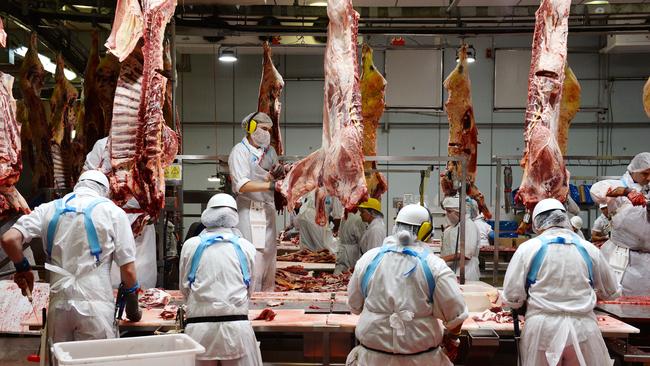 18 workers have quit a meat processing facility in Tasmania, voiding their visas.