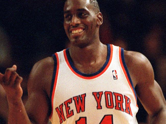 FILE - In this Dec. 3, 1995 file photo, New York Knicks Anthony Mason runs down court during an NBA basketball game against the Washington Bullets in New York. The New York Knicks spokesman Jonathan Supranowitz confirmed Saturday, Feb. 28, 2015 that Mason, a rugged power forward who was a defensive force for several NBA teams in the 1990s, has died. He was 48. (AP Photo/Ron Frehm)