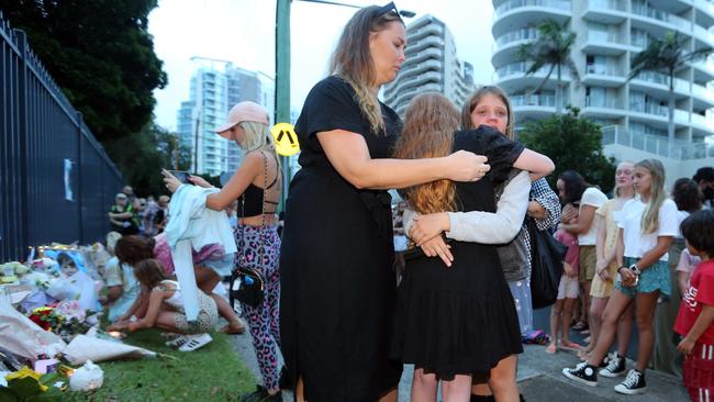 A candlelit vigil for 9-year-old student is held at Tweed Heads Public School after her body was found following a five day search in the NSW Blue Mountains. Picture: NCA NewsWire / Richard Gosling