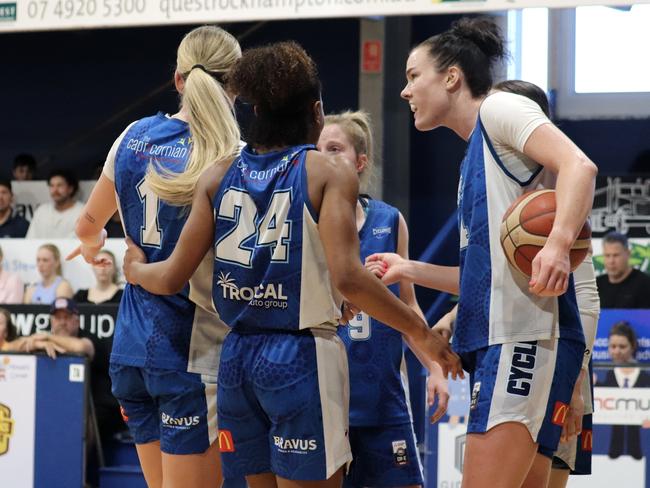 Rockhampton Cyclones' captain and star centre Lara McSpadden with her teammates. Photo: Amy Trinca