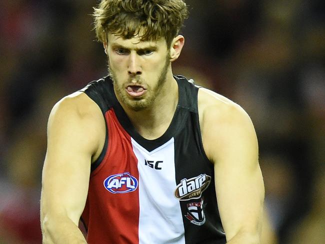 Tom Hickey of the Saints kicks in the first quarter during the Round 21 AFL match between the St Kilda Saints and the Sydney Swans at Etihad Stadium in Melbourne, Saturday, Aug. 13, 2016. (AAP Image/Tracey Nearmy) NO ARCHIVING, EDITORIAL USE ONLY