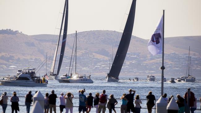 The 100 footer Comanche wining line honours in the last Sydney to Hobart.