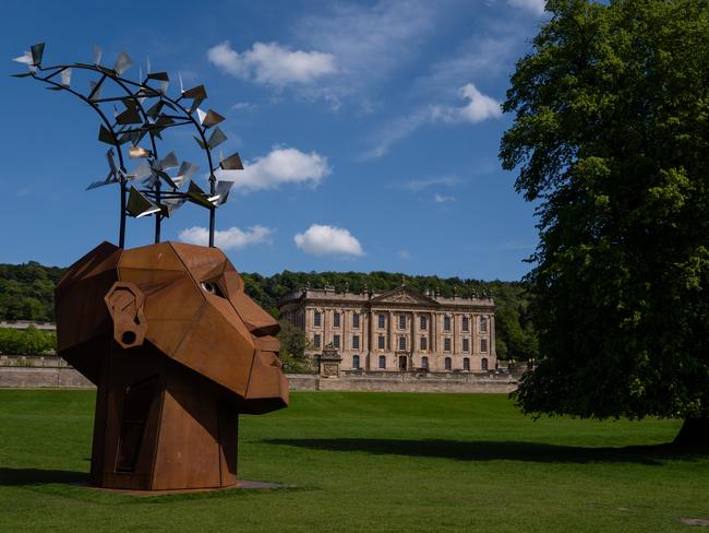 In collaboration Sotheby’s, the exhibition Radical Horizons: The Art of Burning Man Sculptures is shown on the estate Chatsworth House, UK. The Flybrary by Christina Sporrong. Photo: Supplied