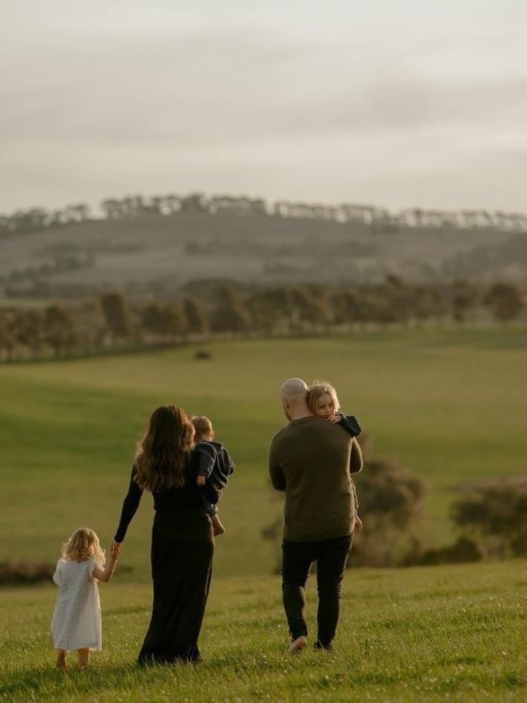 The whole Ablett family in Jordan's post.