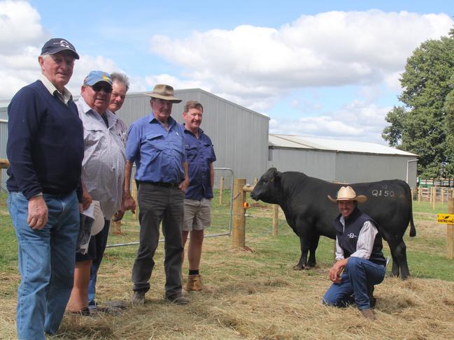 Willie Milne, Dennis Talbot, Bill Belfrage of Belfrage Pastoral, Russell Morton, Matthew Belfrage with Merlewood Innovation Q150 and farm manager Luke Buchanan. PICTURE: Supplied.