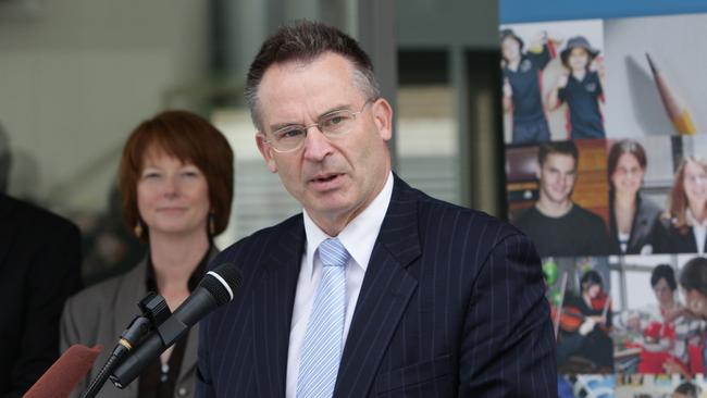 Jon Stanhope and then deputy PM Julia Gillard at the naming of a new school in 2009.