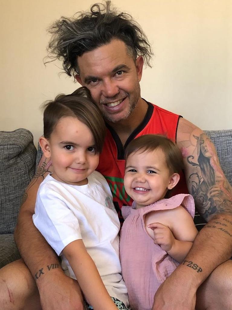 Joe Williams with his kids Ari Joe and Frankie Ree.