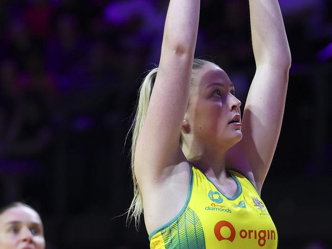 WELLINGTON, NEW ZEALAND - OCTOBER 20: Sophie Dwyer of Australia shoots during the game one of the Constellation Cup series between New Zealand Silver Ferns and Australia Diamonds at TSB Arena on October 20, 2024 in Wellington, New Zealand. (Photo by Hagen Hopkins/Getty Images)