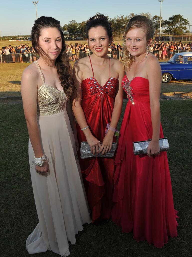 Codie Clarke, Emma Williams and Tennielle Locke at the Bundaberg High School Prom. Photo: Scottie Simmonds/NewsMail