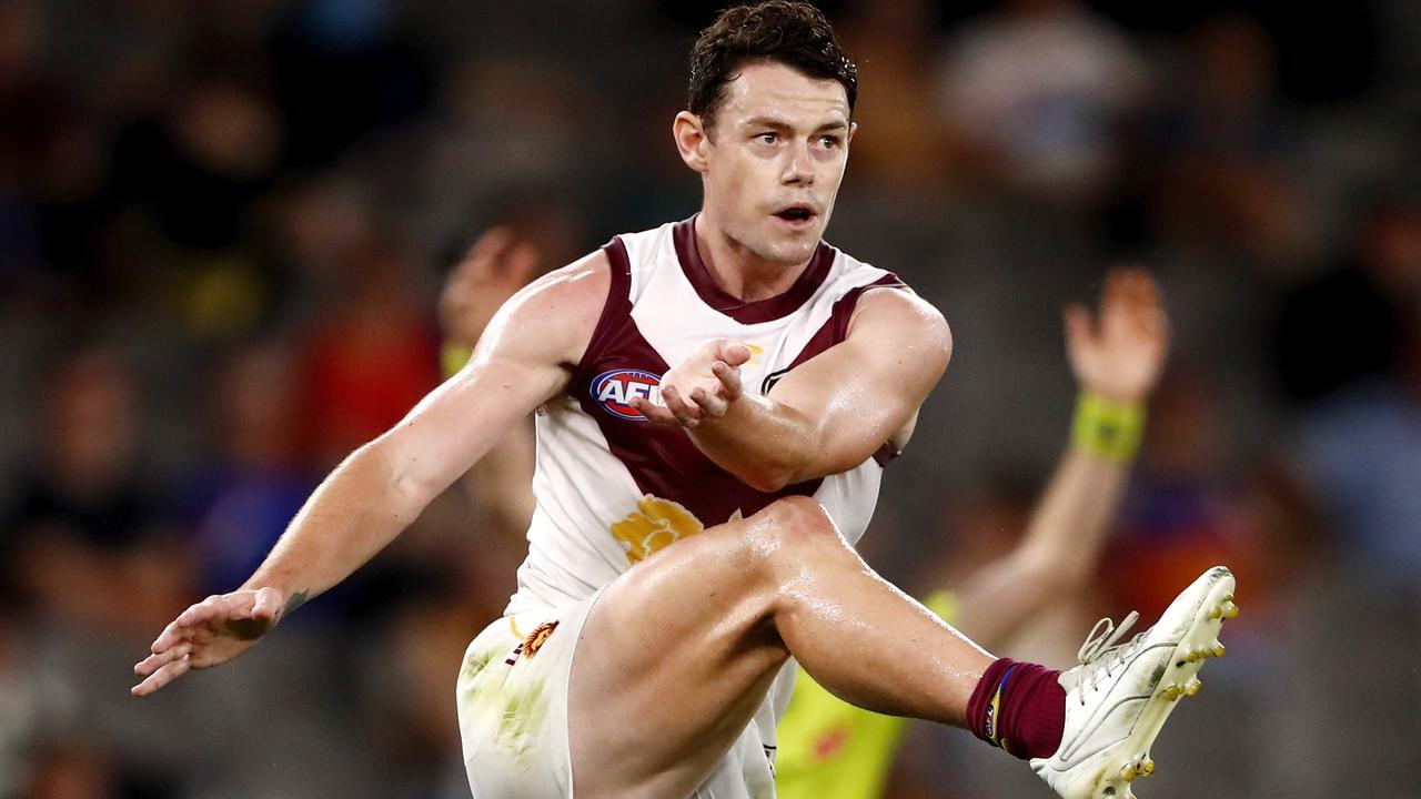 Lachie just wants to get down to business. Photo by Dylan Burns/AFL Photos via Getty Images