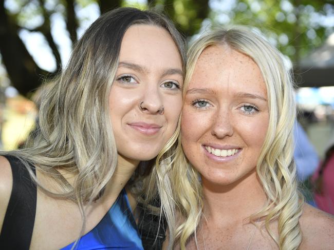 Apiam Bendigo Cup was held at Bendigo Racecourse, Bendigo, Victoria, on Wednesday, October 30th, 2024. Pictured enjoying the horse racing carnival are Macey and Shayla. Picture: Andrew Batsch