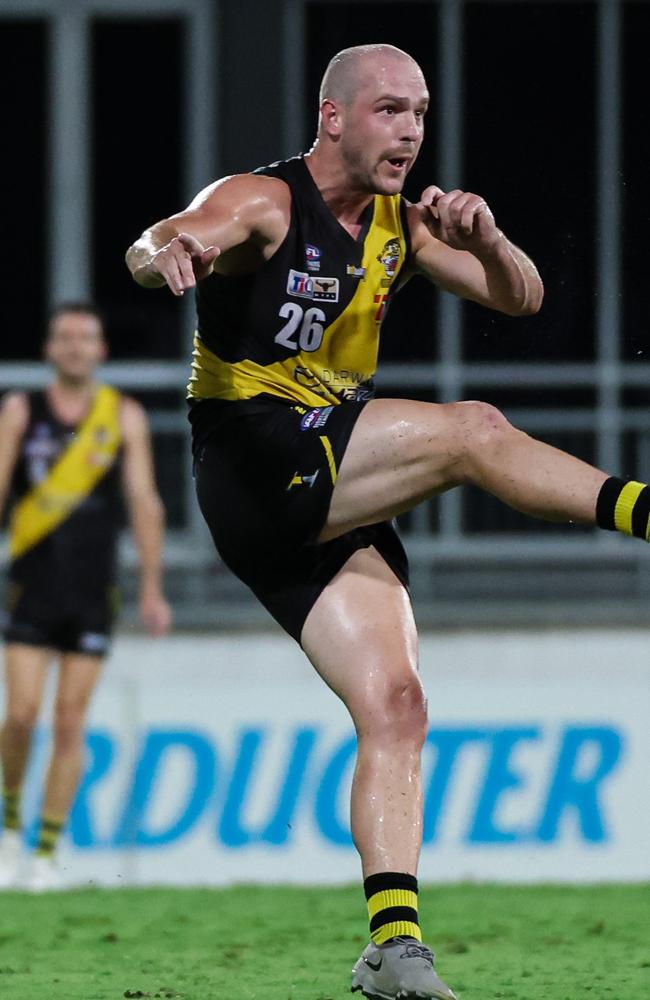 Riley Baldi playing for the Nightcliff Tigers in the 2024-25 NTFL season. Picture: Celina Whan / AFLNT Media