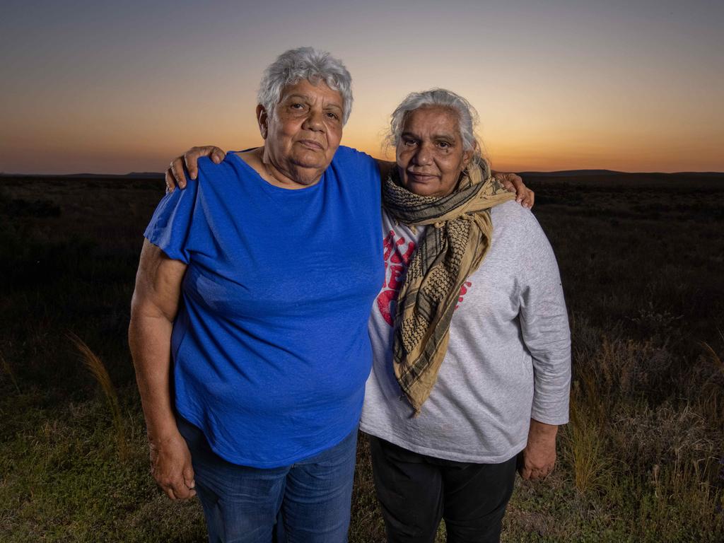 Heather Stuart and Regina McKenzie near the Three Sisters Range in the Flinders at sunset. Pictured on September 15th 2023. Picture: Ben Clark