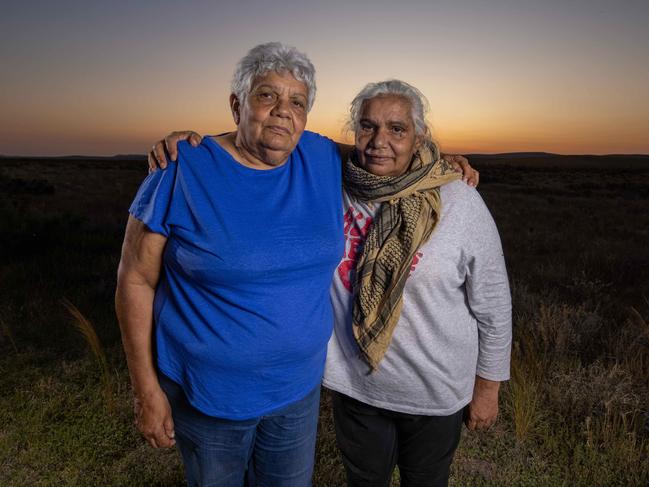 Heather Stuart and Regina McKenzie near the Three Sisters Range in the Flinders at sunset. Pictured on September 15th 2023. Picture: Ben Clark