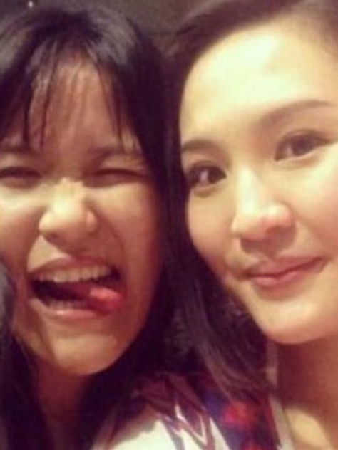 Jessica Wongso (left) pictured with her friend Wayan Mirna Salihin before her 2016 death. Picture: Supplied