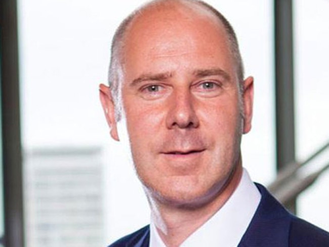 John Dixon has left Marks & Spencer in the UK and will take over as David Jones chief executive.