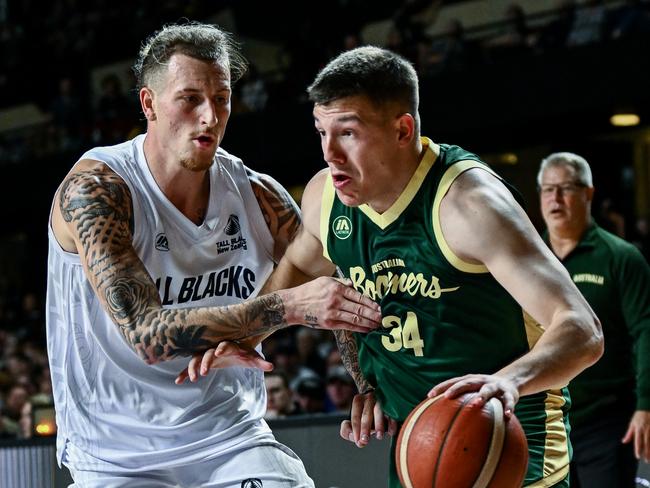 Dejan Vasiljevic fights past Tall Blacks’ Carlin Davison. Picture: Getty Images